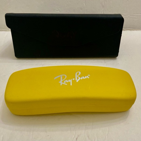 Two Sunglasses Cases- Quay and Ray Ban - Picture 1 of 12